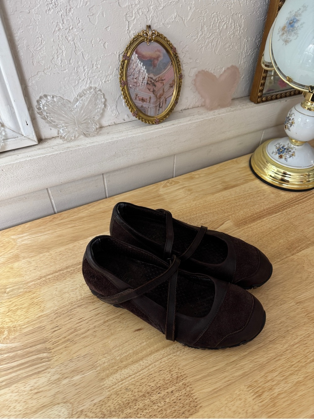 2000’s Skechers Brown Suede Leather Mary Jane Sneakers Size 7 Whimsy Indie Fall - Picture 12 of 12